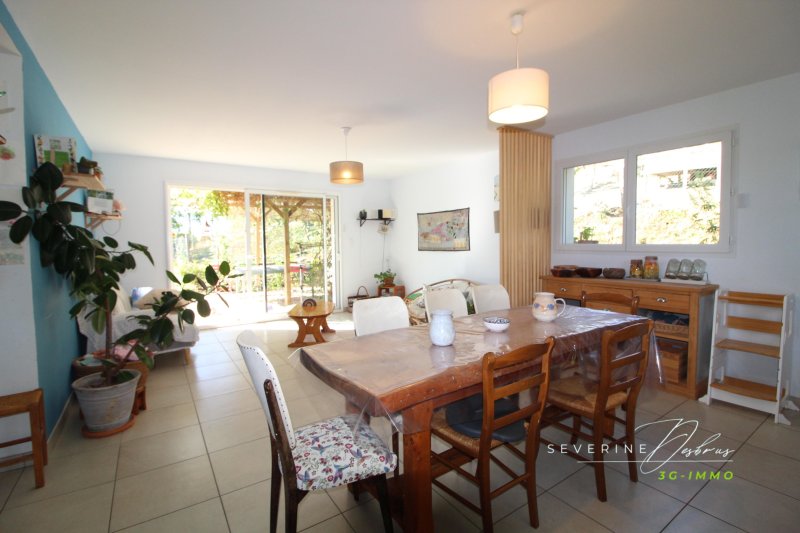 Maison T6 à Morette (38210)