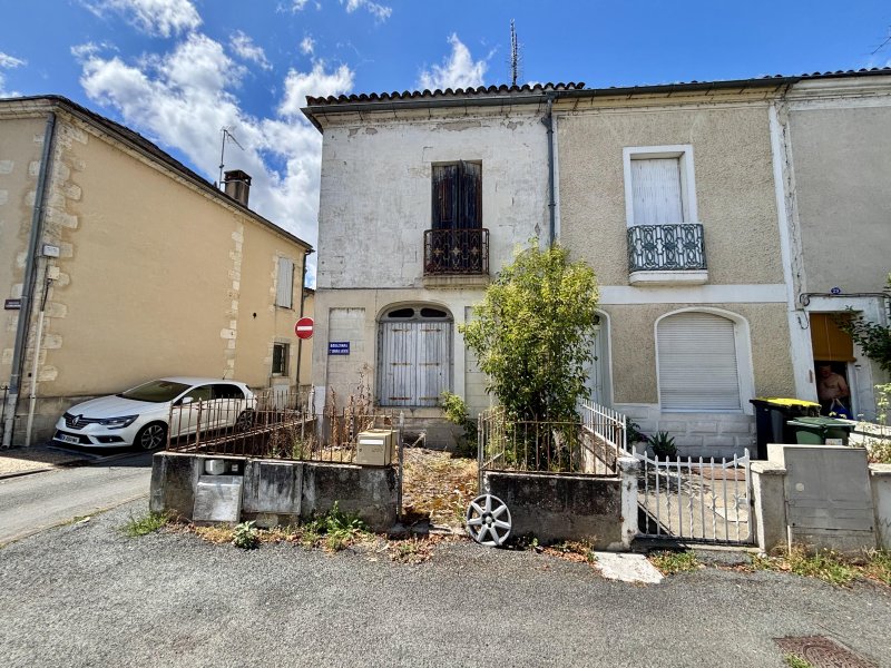 Maison de ville à Sainte-Foy-la-Grande (33220)