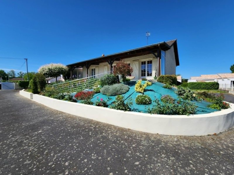 Maison à Vouneuil-sur-Vienne (86210)
