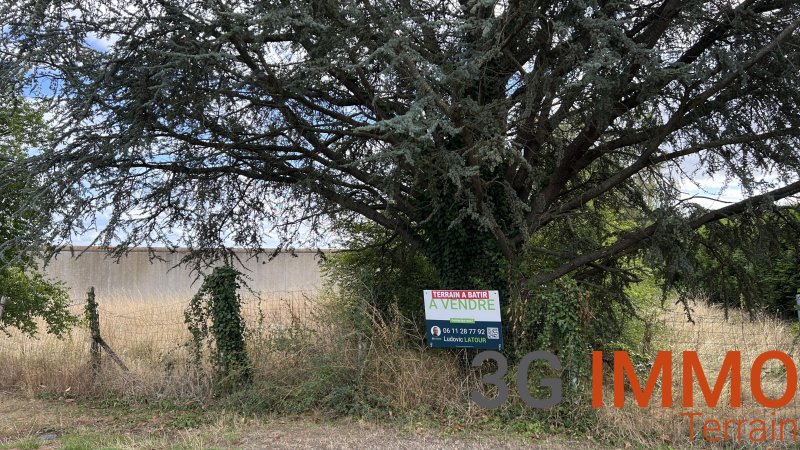 Terrain constructible à Houdan (78550) - Photo 2