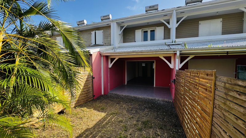 Appartement à Les Trois-Îlets (97229)