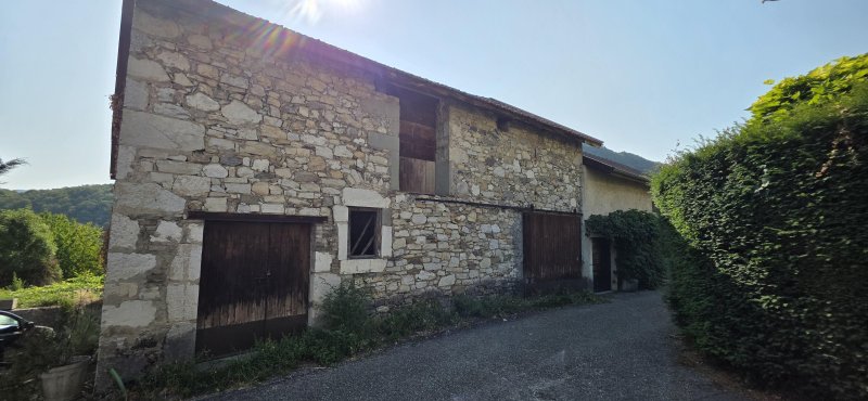 Grange à Chanaz (73310)