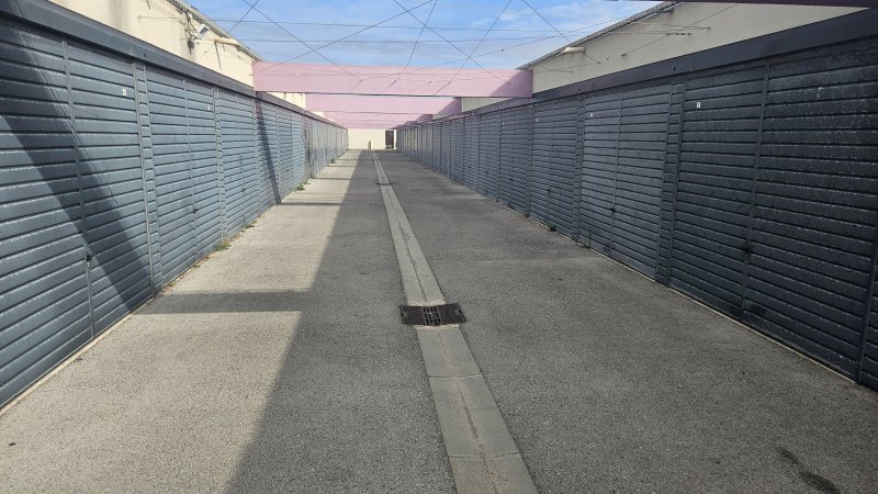 Garage à Palavas-les-Flots (34250) - Photo 2