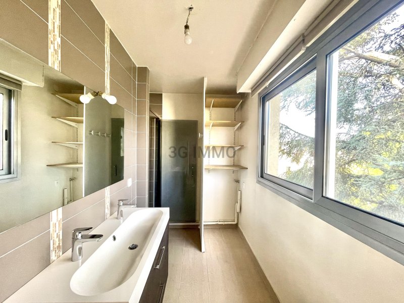 Appartement T3 à Les Pavillons-sous-Bois (93320) - Photo 4