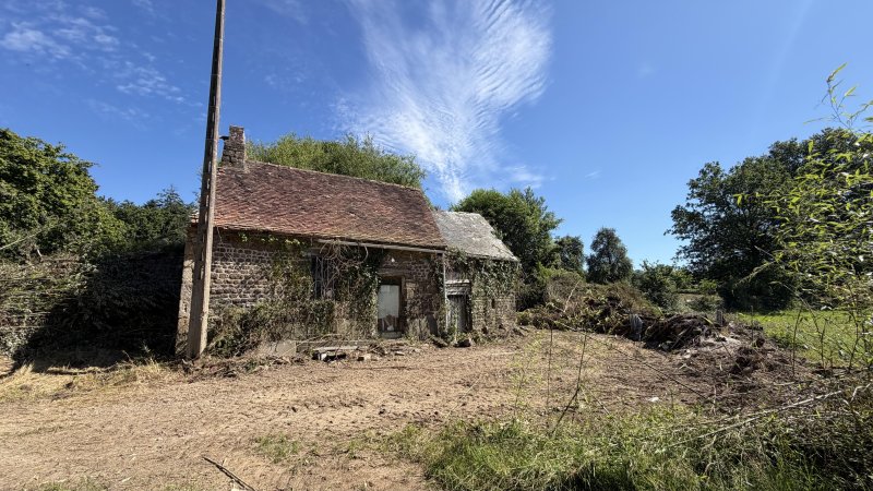Maison à rénover à Ceaucé (61330)