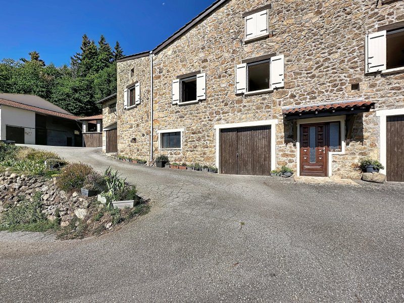 Maison avec dépendance à Roisey (42520) - Photo 3