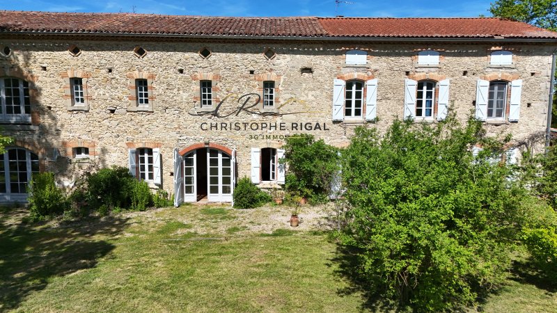 Corps de ferme à Puylaurens (81700)