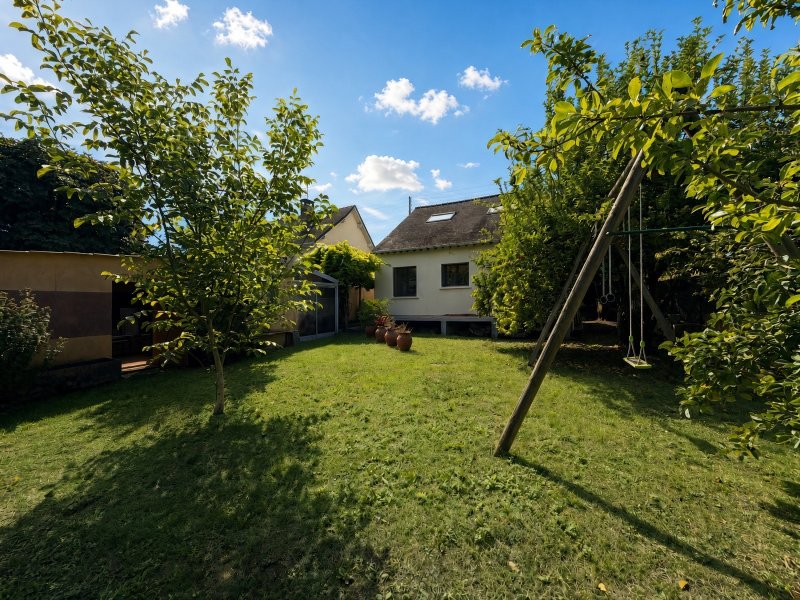 Maison à Saint-Pierre-lès-Nemours (77140)