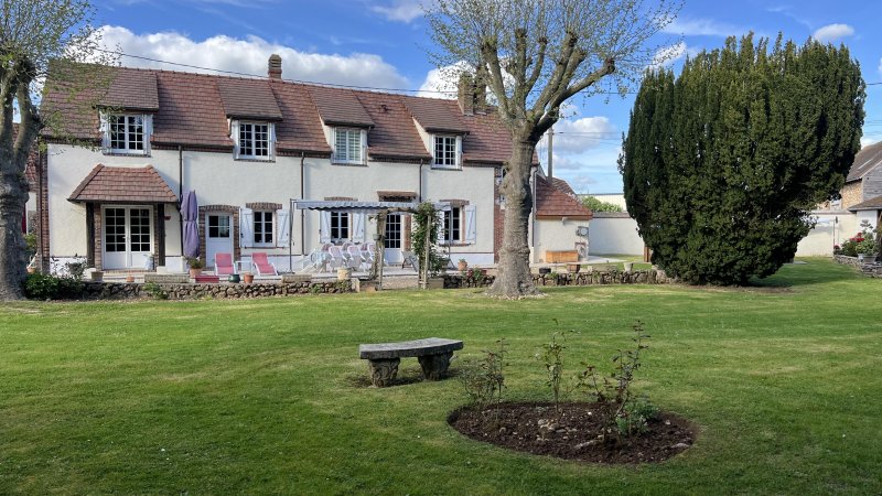 Ensemble de 2 maisons à Dreux (28100)