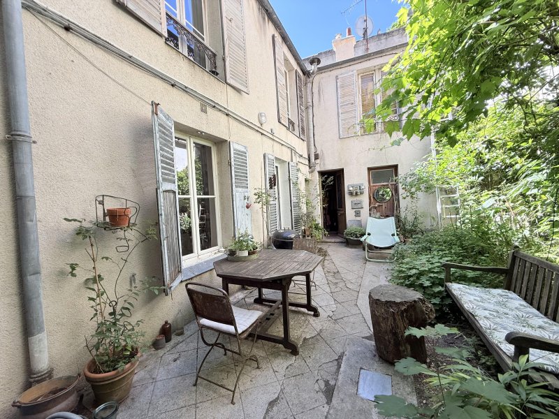 Duplex à Fontainebleau (77300)