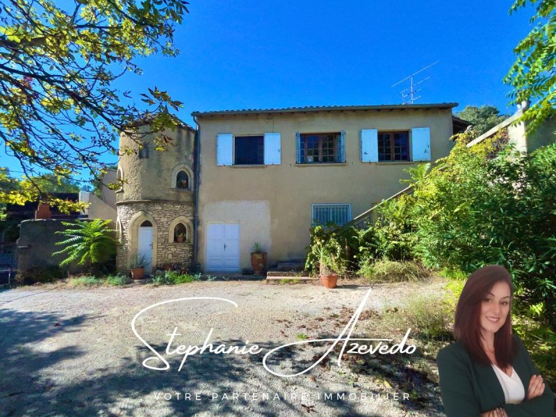 Maison avec dépendance à Nîmes (30900)
