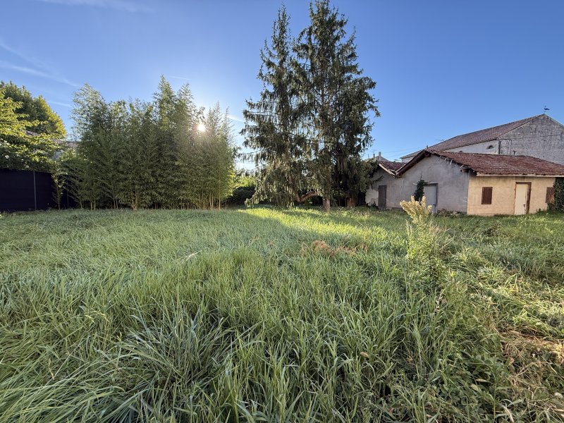 Terrain à Villeneuve-sur-Lot (47300)