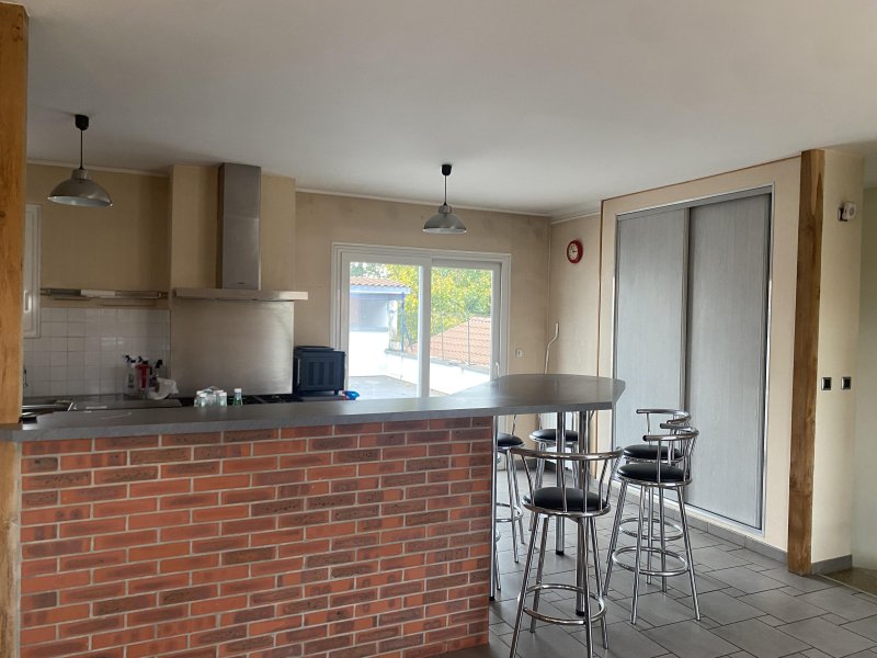 Immeuble à Joze (63350)