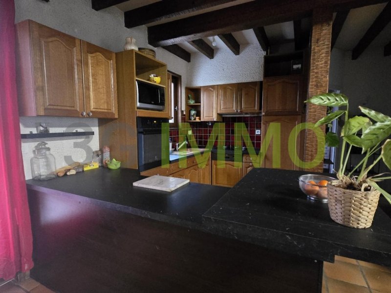 Maison à Néronde-sur-Dore (63120) - Photo 2