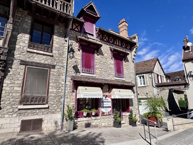 Fonds de commerce à Moret-Loing-et-Orvanne (77250)