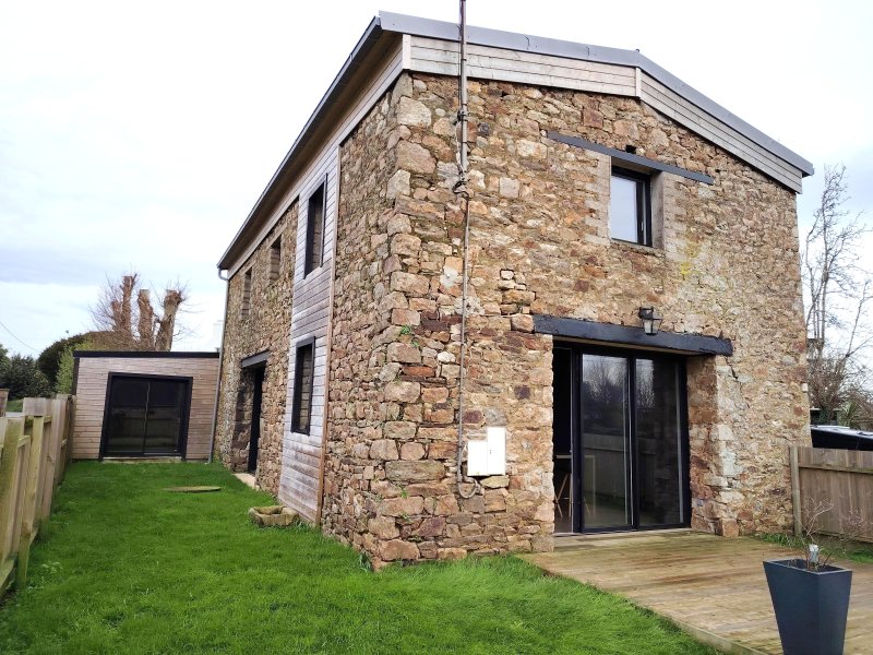 Maison à Lanhouarneau (29430)