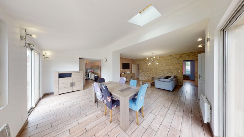 Maison T6+ à Châtenay-sur-Seine (77126) - Photo 2