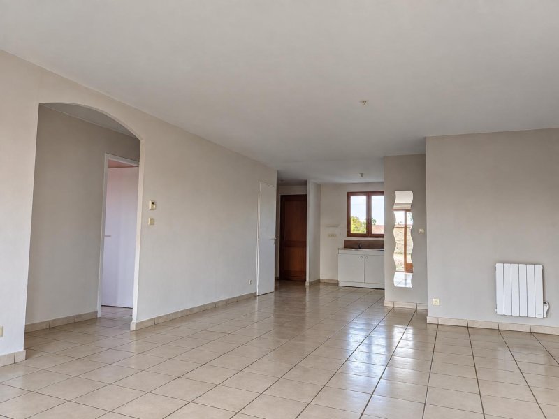 Maison de plain-pied à Montverdun (42130) - Photo 4