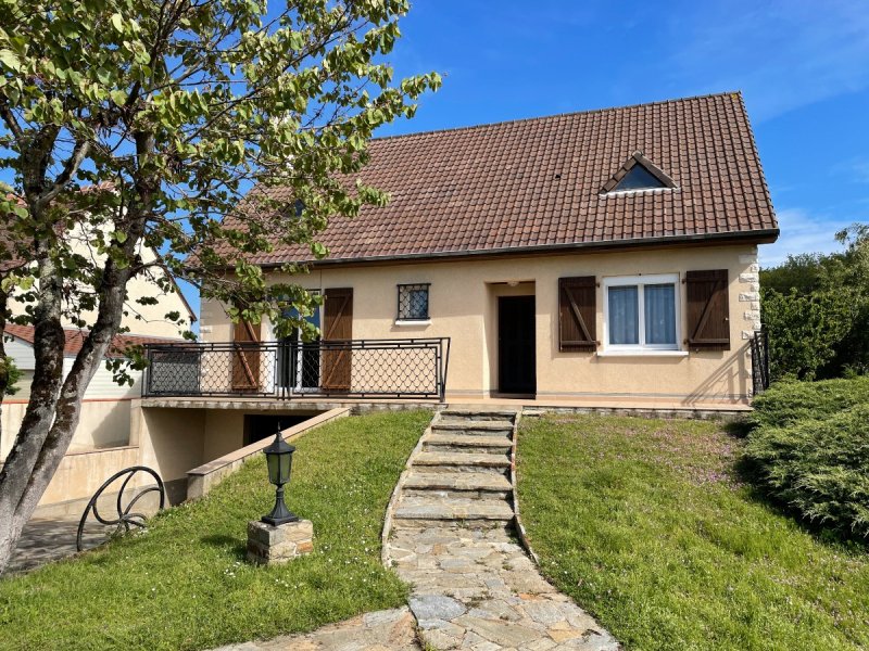 Maison à Sablé-Sur-Sarthe (72300)