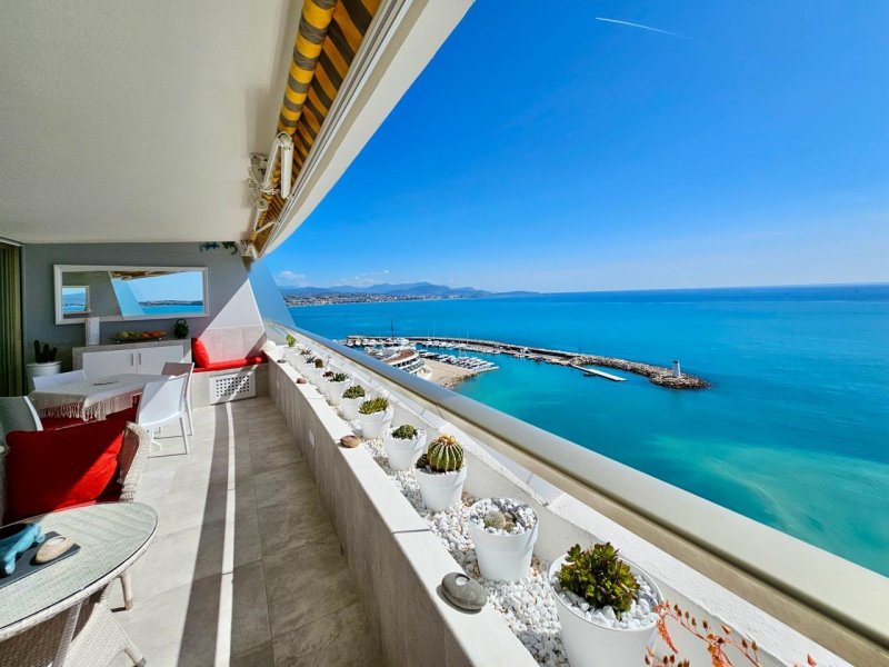 Appartement T2 à Villeneuve-Loubet (06270)