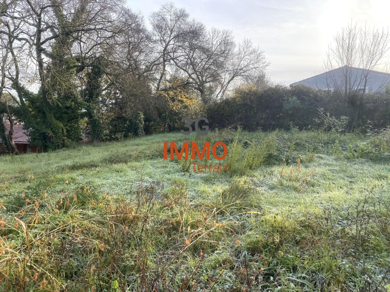 Terrain constructible à Uzès (30700) - Photo 2