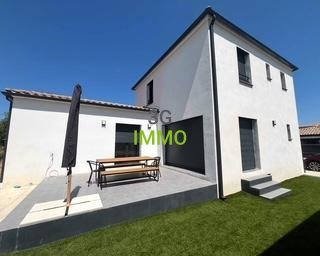 Maison contemporaine à Uzès (30700)