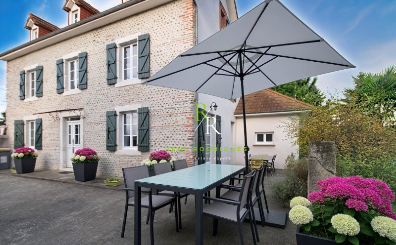 Maison à Sauvagnon (64230)