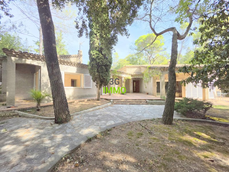 Maison d'architecte à Nîmes (30000)