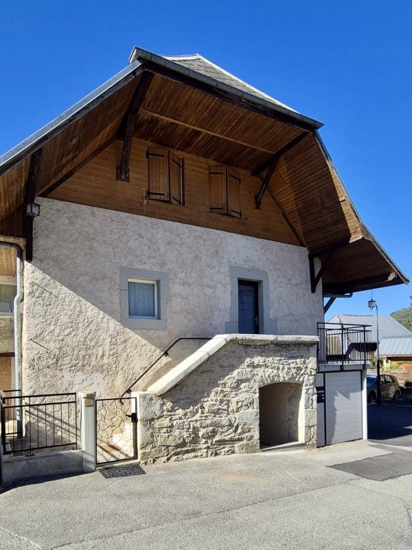Maison de village à Lornay (74150)