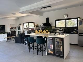 Maison contemporaine à Nîmes (30000) - Photo 4