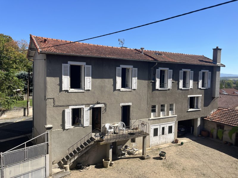 Maison à rénover à Joze (63350)