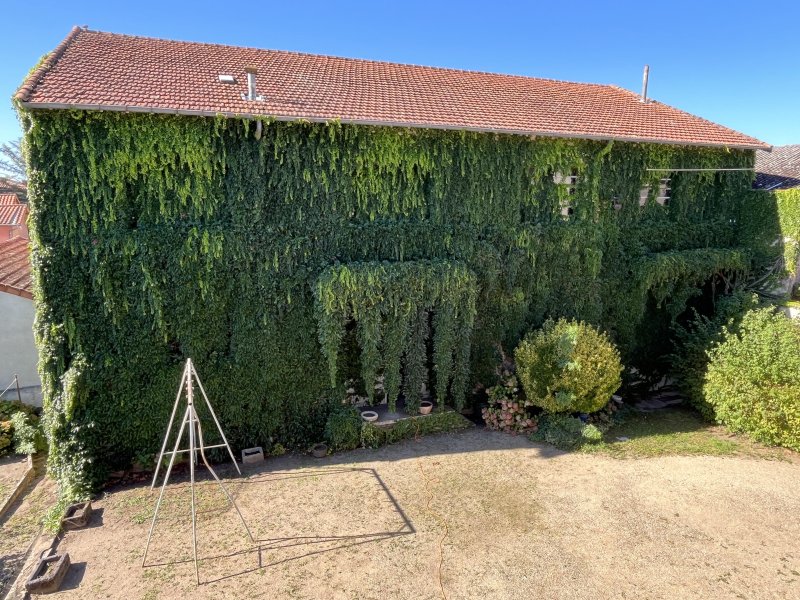 Maison à rénover à Joze (63350) - Photo 2