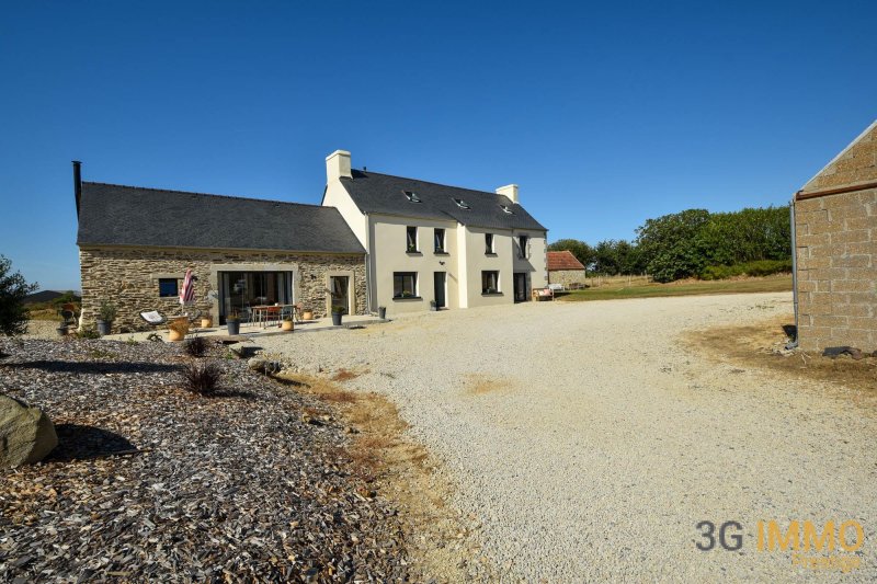 Maison T6+ à Plouénan (29420)