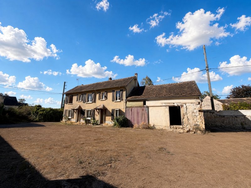 Maison à Villemer (77250)