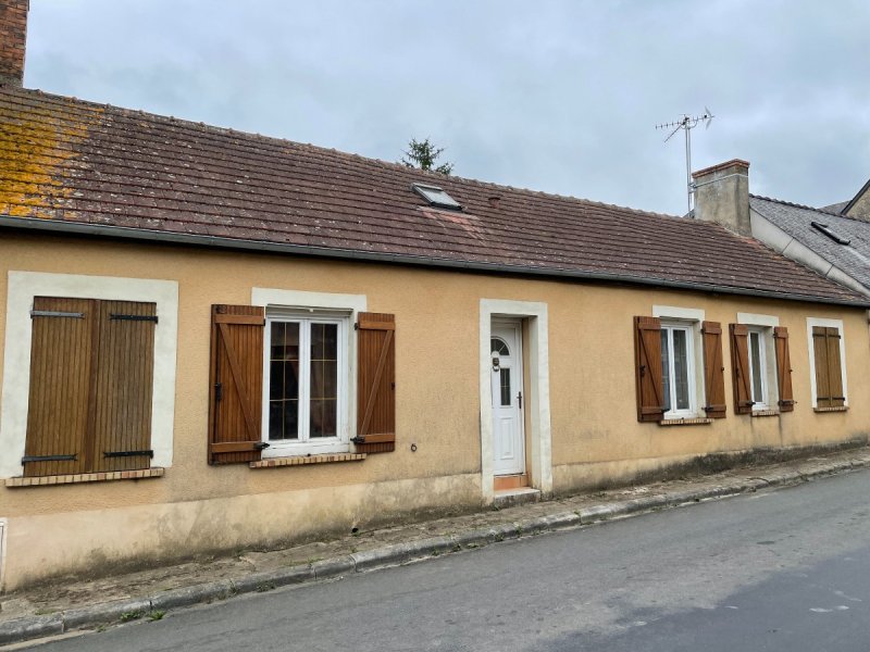 Maison à Viré-En-Champagne (72350)