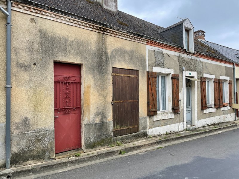 Maison à Viré-En-Champagne (72350)