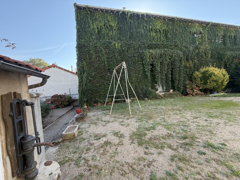 Maison à rénover à Joze (63350) - Photo 4