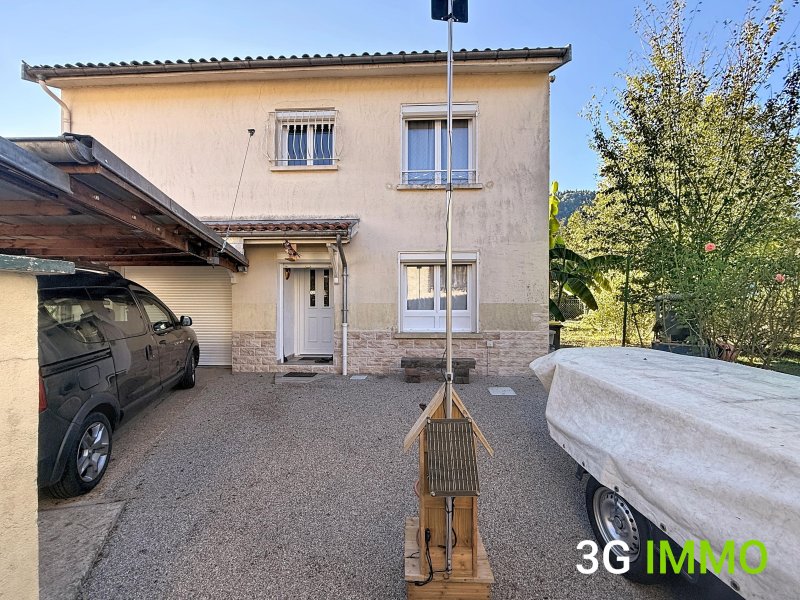 Maison à Fougax-et-Barrineuf (09300)