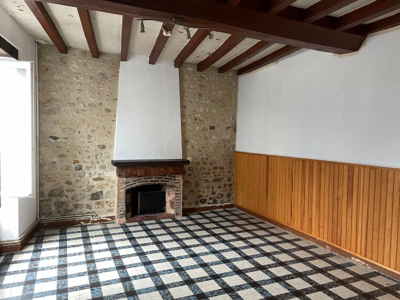 Maison à Parcé-Sur-Sarthe (72300)