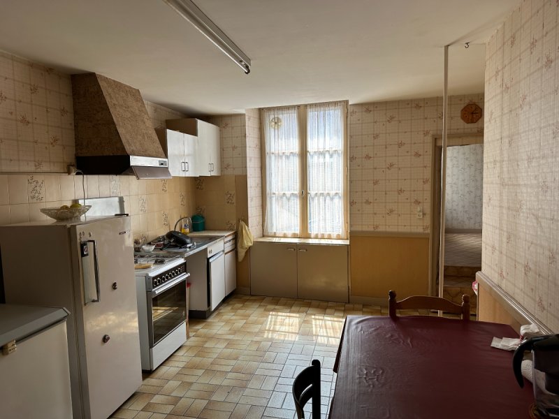 Immeuble à Sablé-Sur-Sarthe (72300)