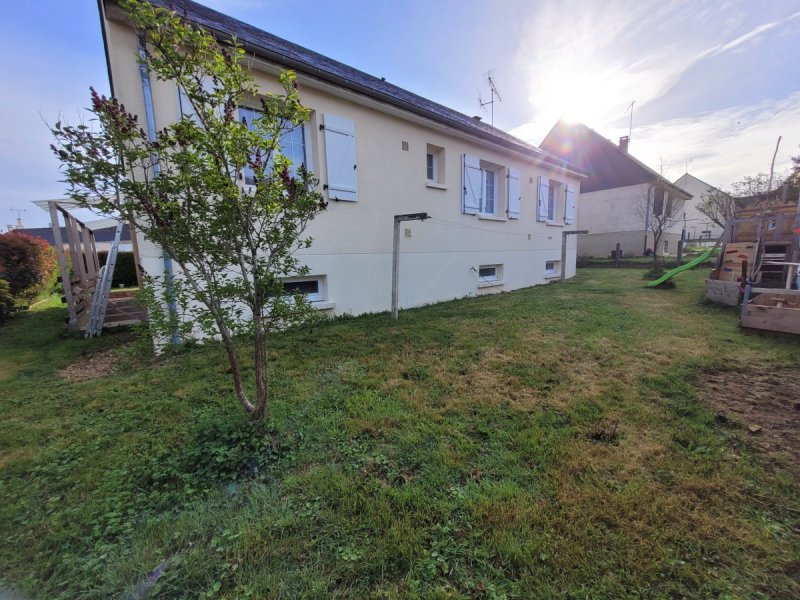 Maison à Sablé-Sur-Sarthe (72300)