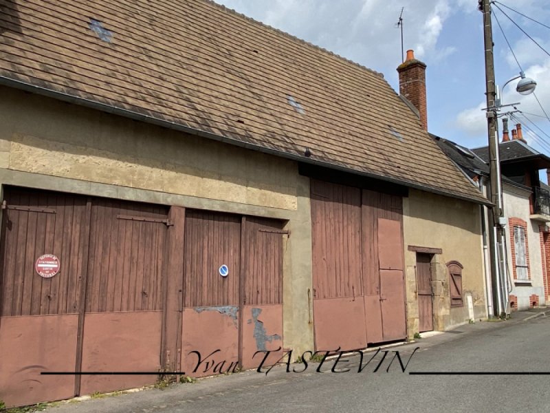 Garage / Parking à Connerré (72160)