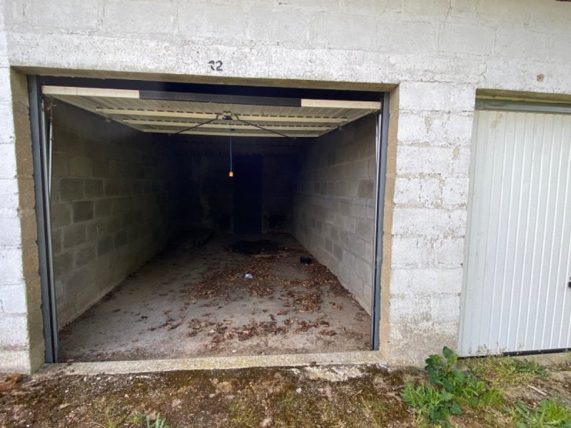 Garage / Parking à Bonnétable (72110)