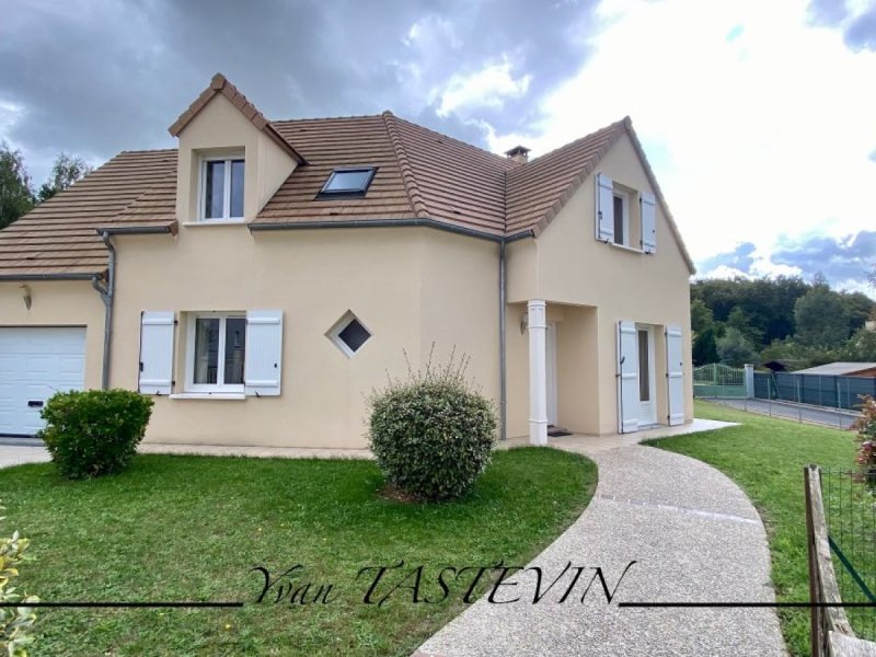 Maison à Le Luart (72390)