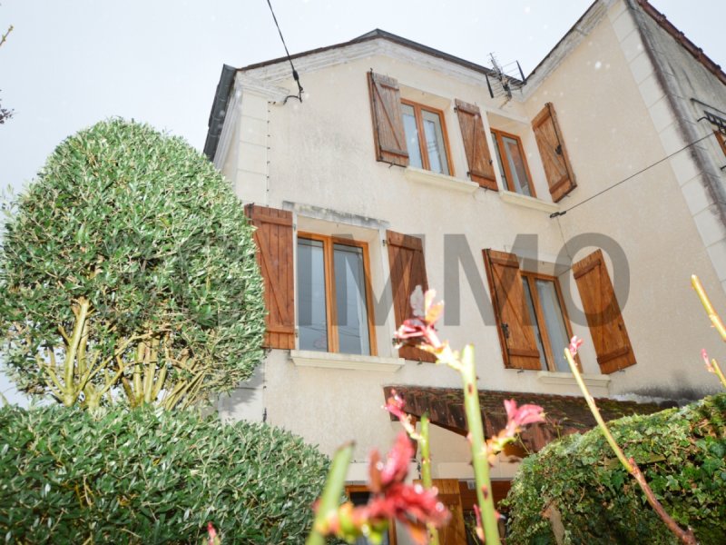 Maison à Limay (78520)