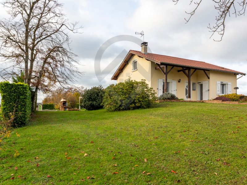 Maison à Bény (01370)