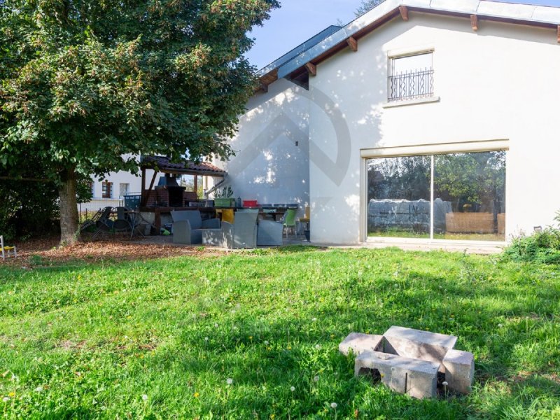 Maison à Péronnas (01960)