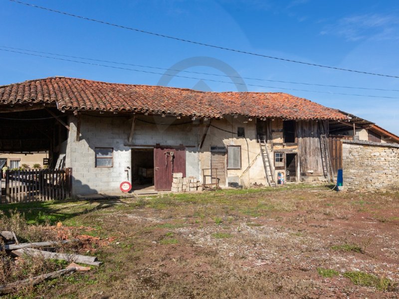 Maison à Saint-Étienne-Du-Bois (01370)