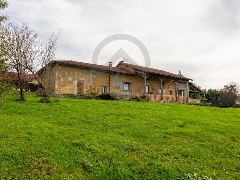 Maison à Pirajoux (01270)