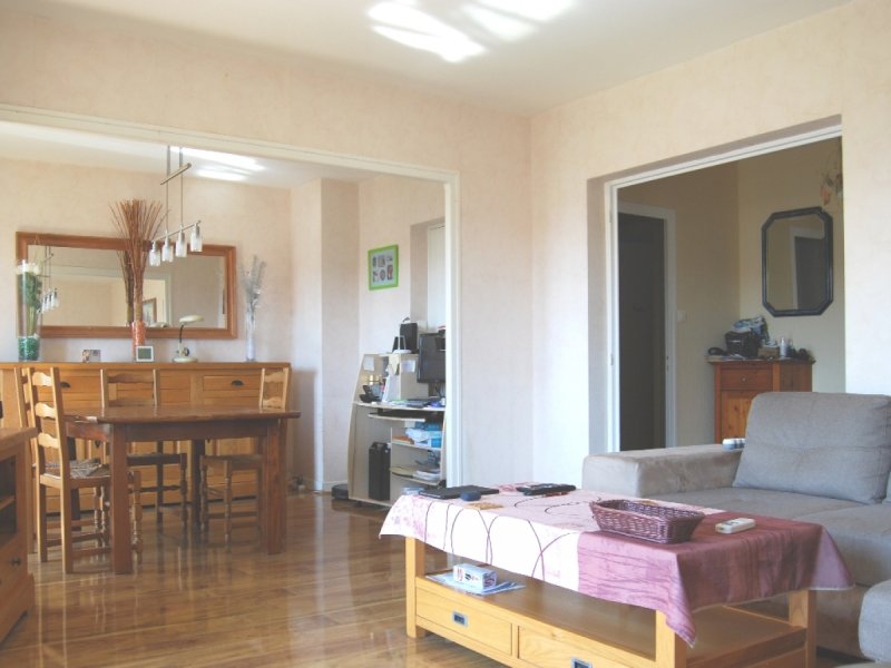 Appartement à Bourg-Lès-Valence (26500)